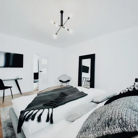 Casa de hóspedes Mono - Adults Only