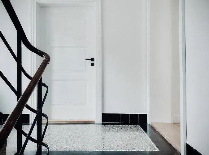 Mono - Adults Only 4*